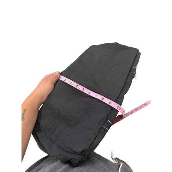 Disney Mickey Mouse Unlimited Vintage 90s Black Duffle Bag Plush Keychain NEW - Picture 9 of 11